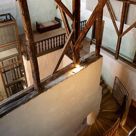 Rössl Bianco B&b&b Bed & Breakfast Merano