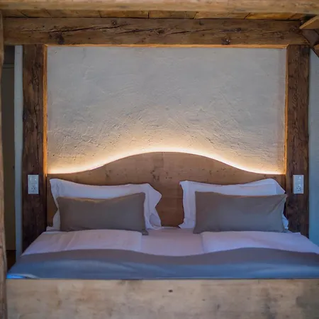 Roessl Bianco B&b&b Frühstückspension 3*